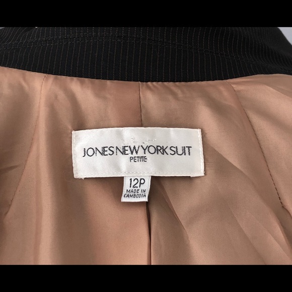 Jones New York Suit - Picture 8 of 8